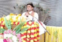 श्रीमद भागवत भक्तों को भवसागर से पार लगा देती है : अरविंद शास्त्री