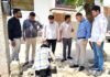सफीदों में करोड़ों से बनी गली पर उठे सवाल मौके पर जांच करते हुए अधिकारी